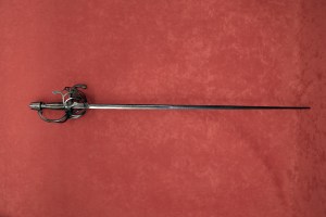 Espada de lazos Escocesa en hierro envejecido y puno de alambre.1